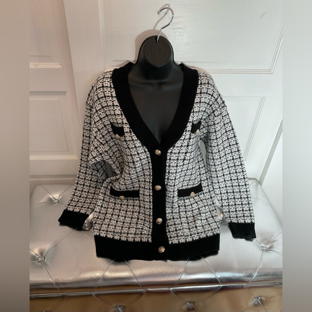 🛑🛑🛑AMAZING CARDIGAN 🌸 - Picture 2 of 7